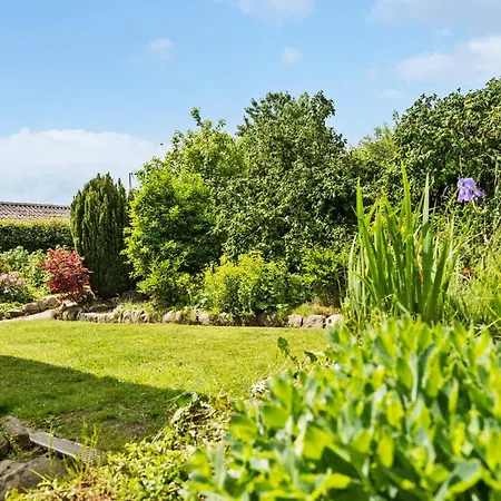 4 Bedroom Gorgeous In